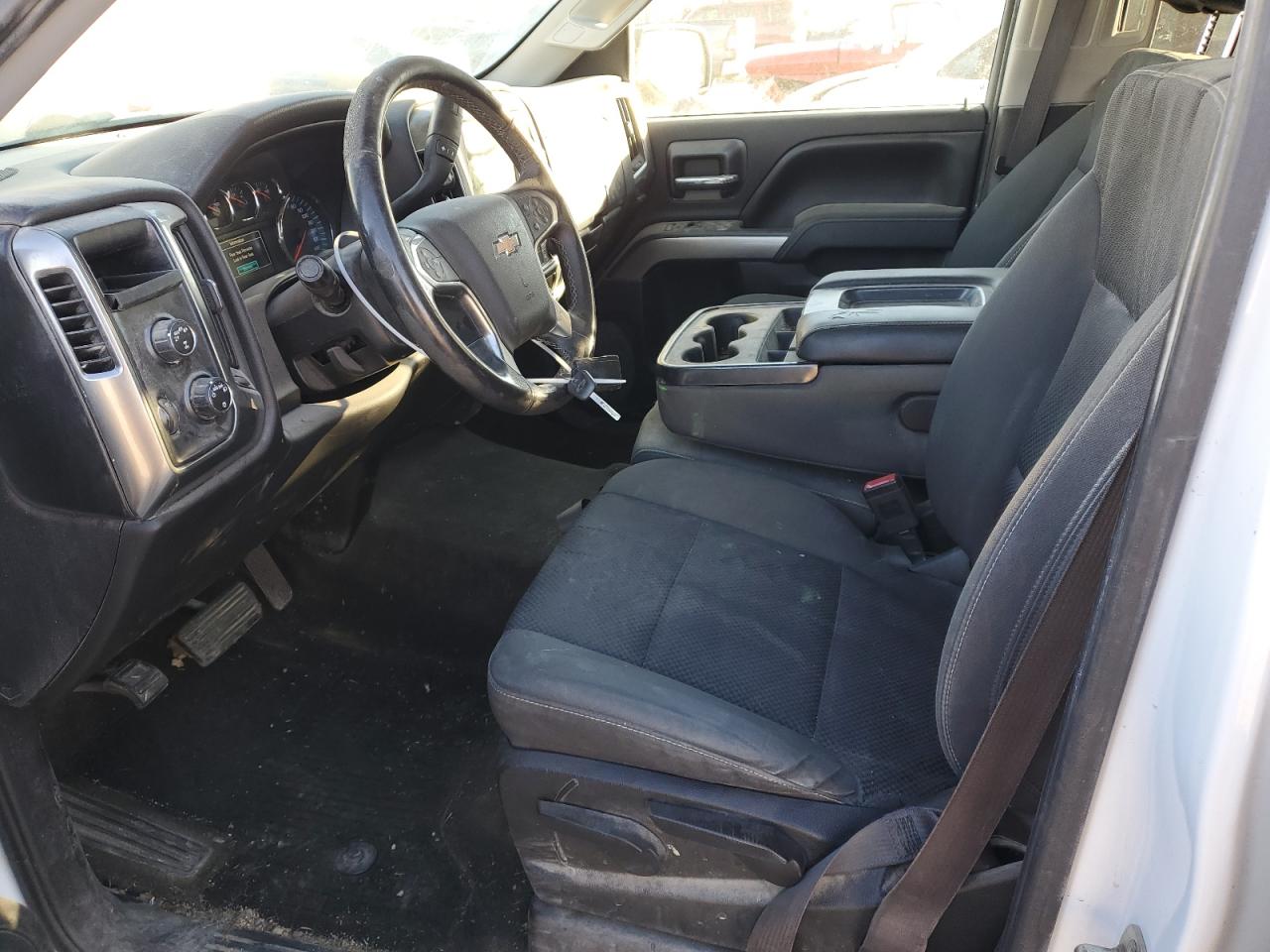 2017 Chevrolet Silverado - Image 7