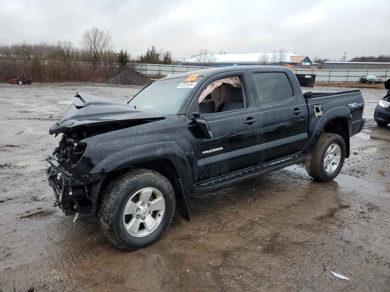 VIN 5TFLU4EN1FX116921 2015 TOYOTA TACOMA no.1