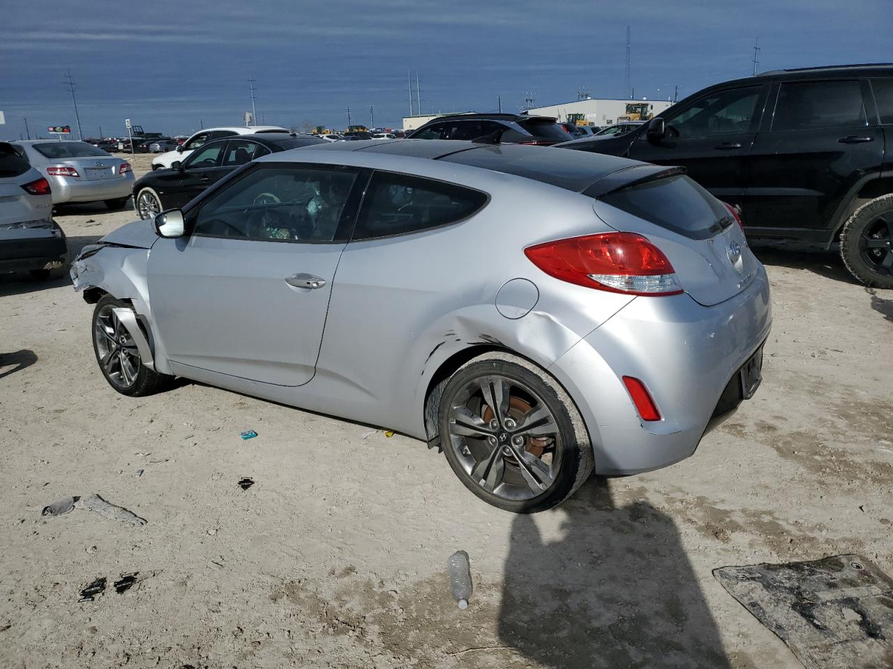 VIN KMHTC6AD8HU322782 2017 HYUNDAI VELOSTER no.2