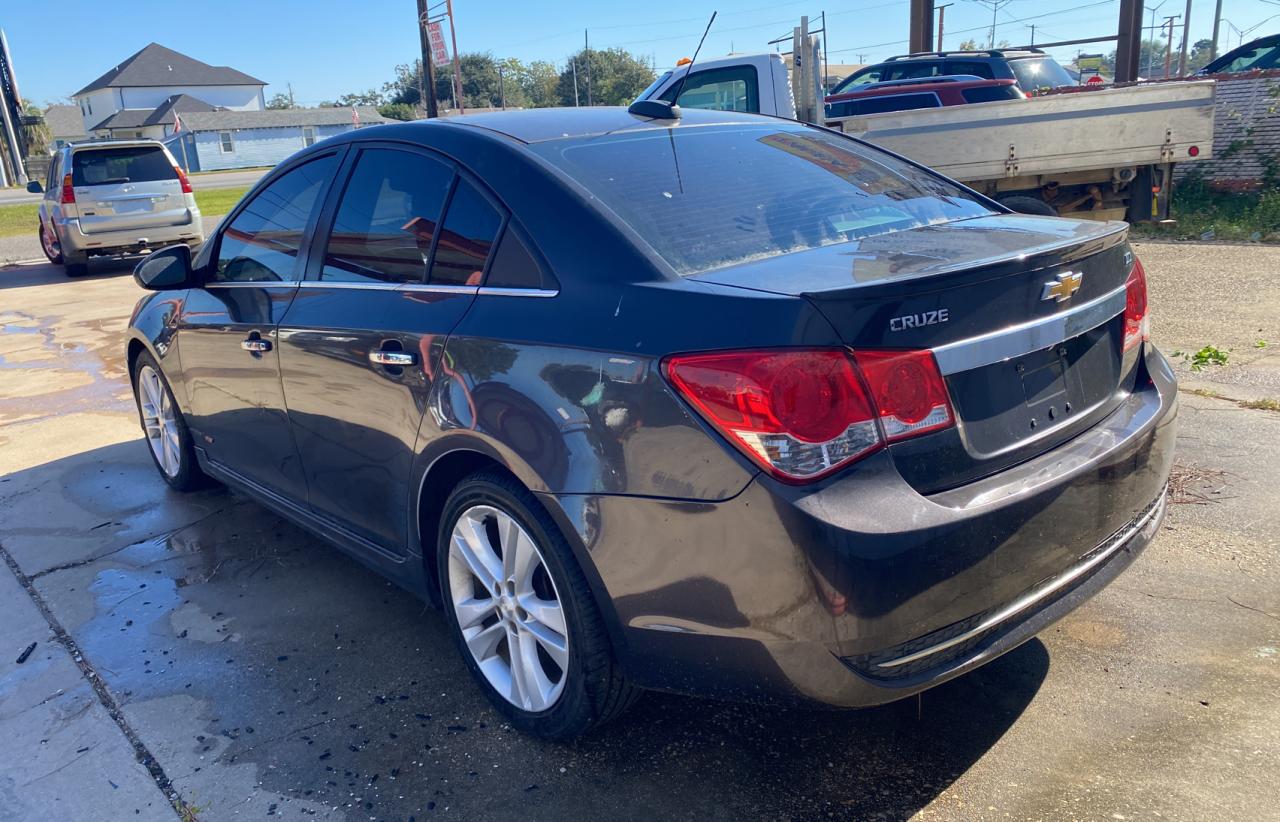 2015 Chevrolet Cruze - Image 3