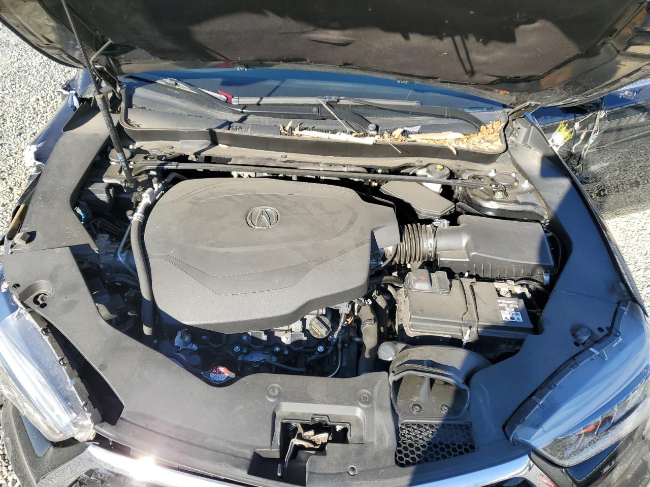 2018 Acura TLX - Image 13