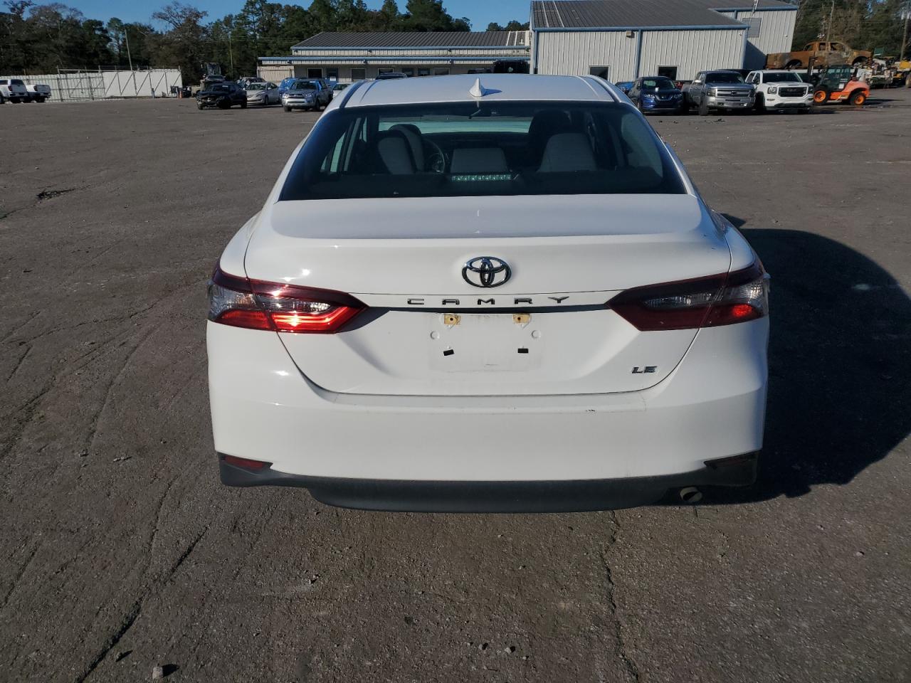 2022 Toyota Camry - Image 6