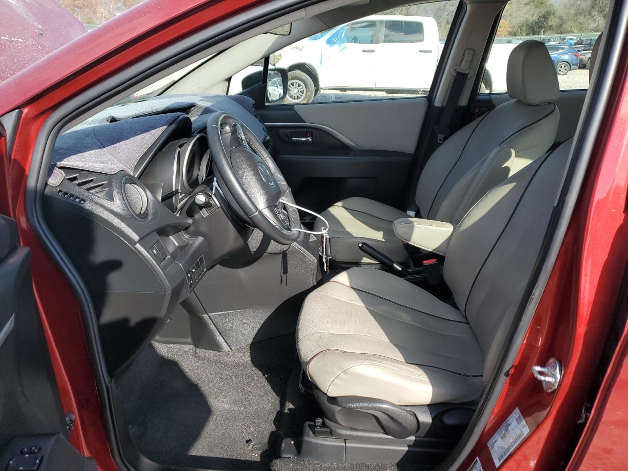 2015 Mazda 5 - Image 7