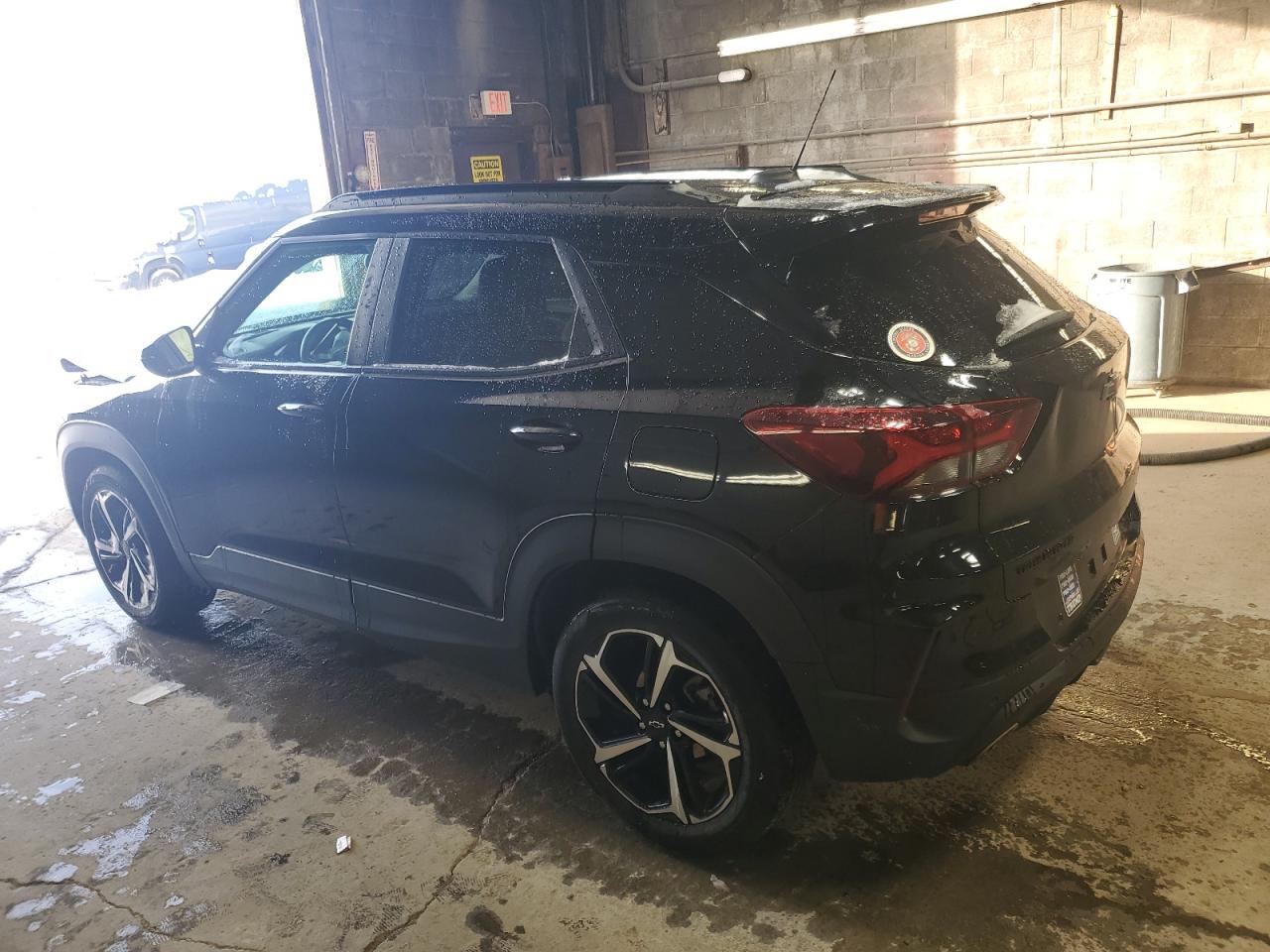 2022 Chevrolet TrailBlazer - Image 2