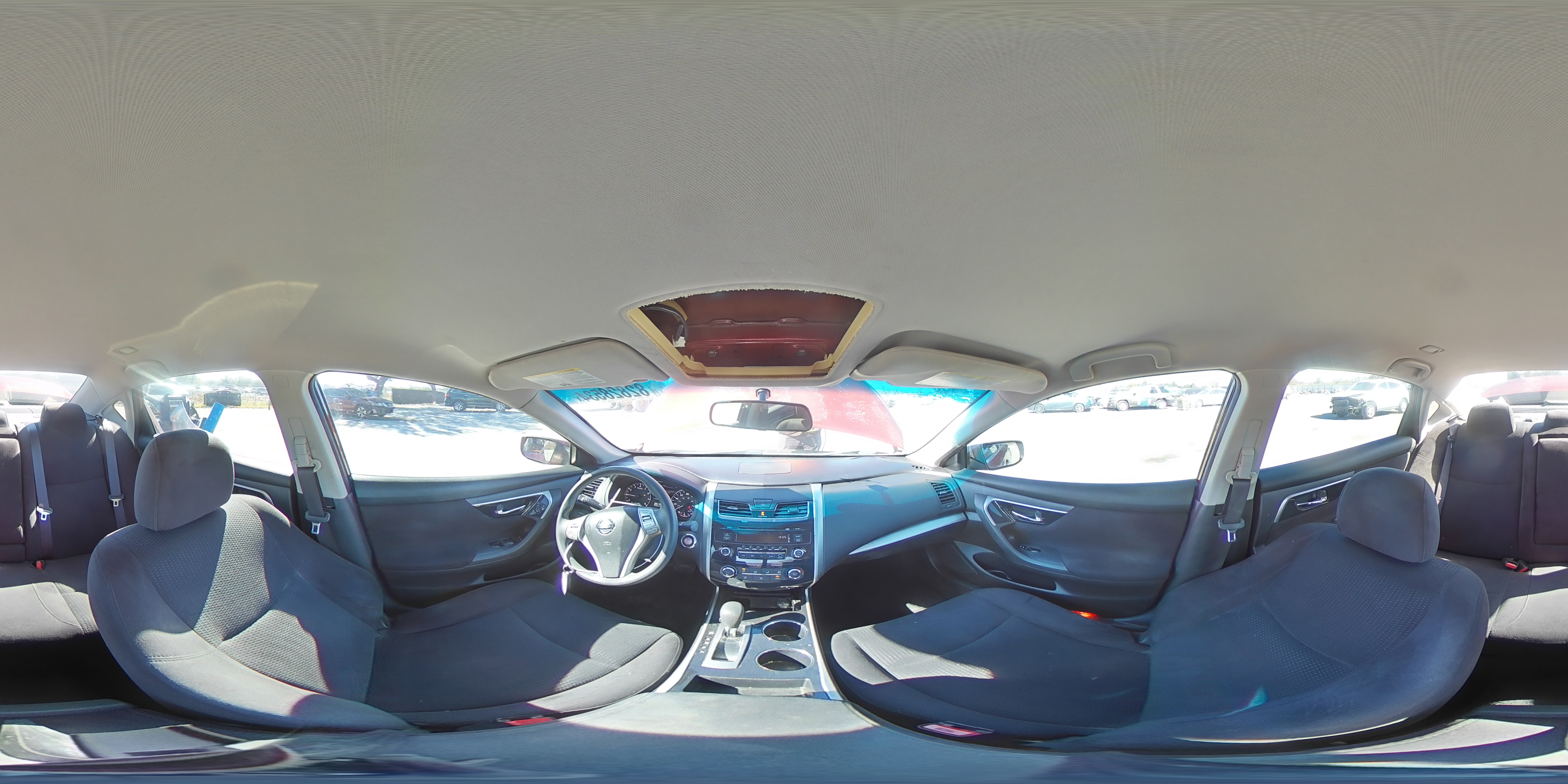 2014 Nissan Altima - Image 15