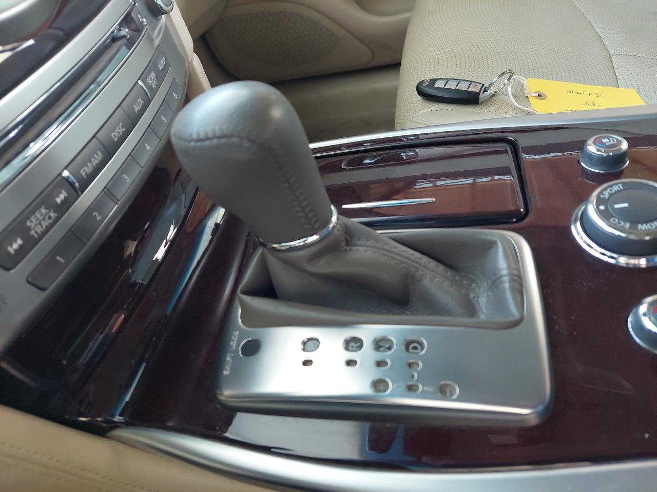 JNKBY1AP6EM300157 - 2014 Infi Q70 - #86417134