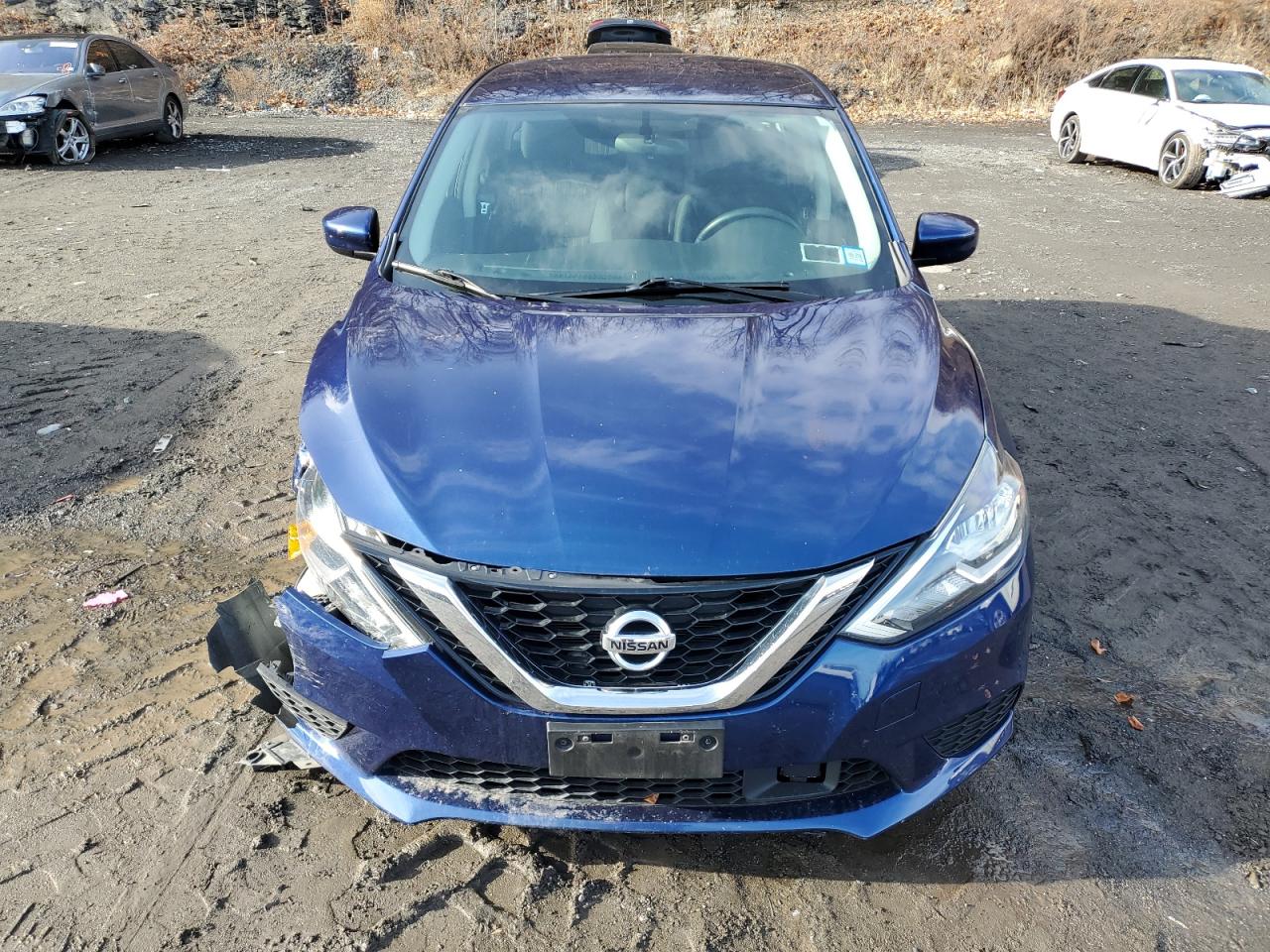 2019 Nissan Sentra - Image 5
