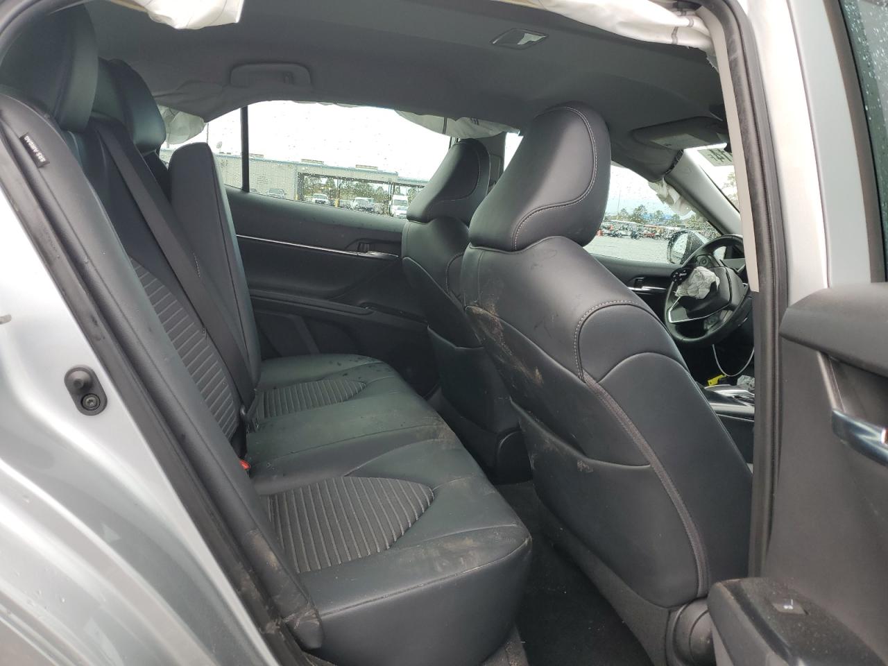 2020 Toyota Camry - Image 10
