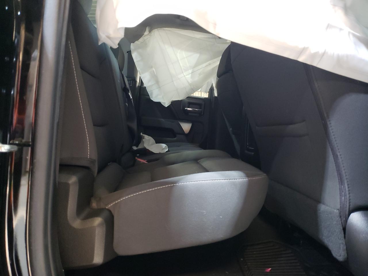 2019 Chevrolet Silverado - Image 10