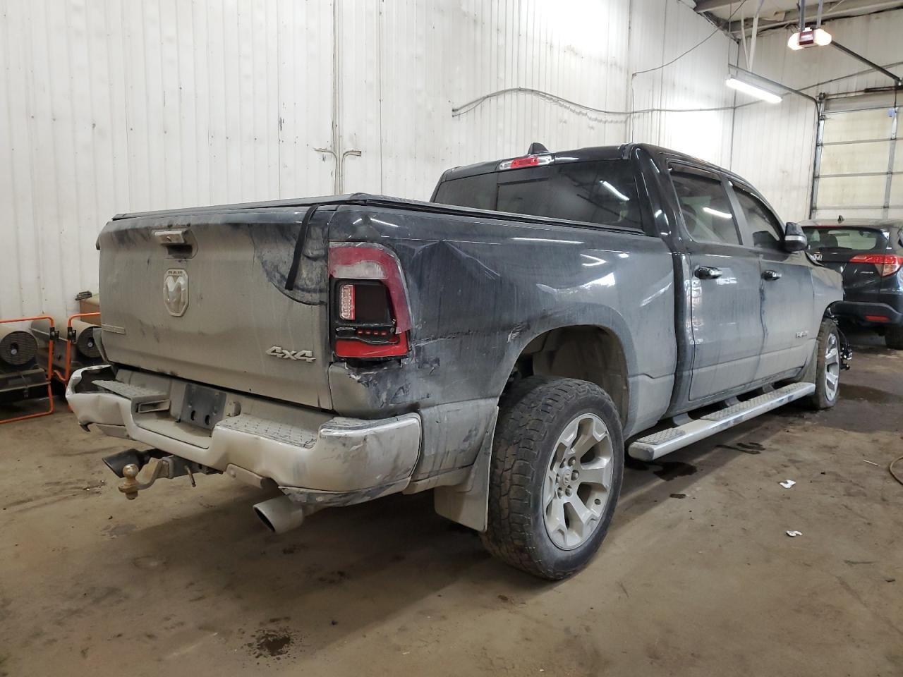 2019 RAM 1500 - Image 3