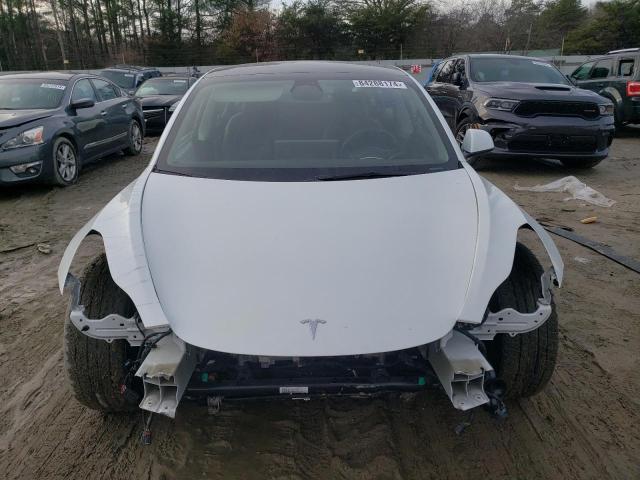  TESLA MODEL 3 2022 Белы