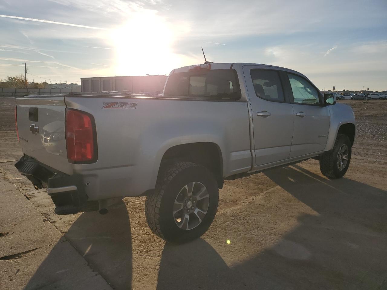 2019 Chevrolet Colorado - Image 3