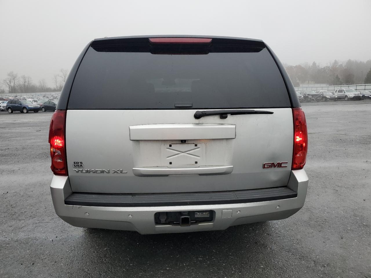 2013 GMC Yukon - Image 6