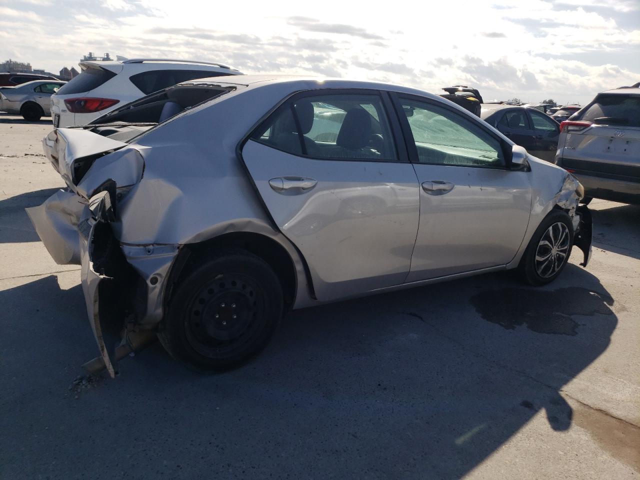 2015 Toyota Corolla - Image 3