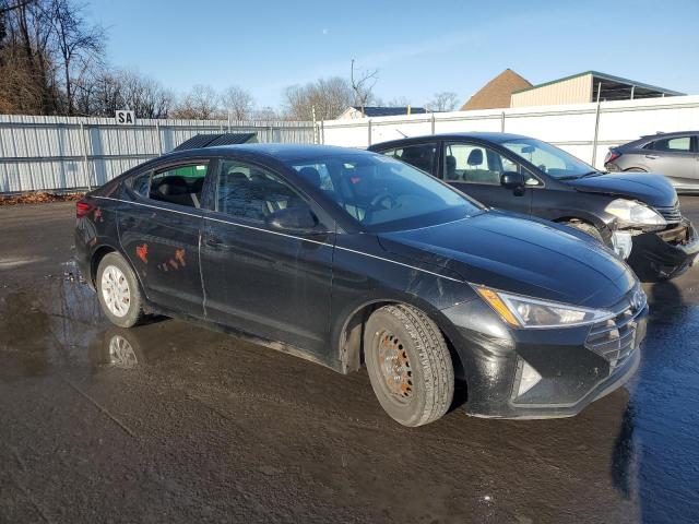  HYUNDAI ELANTRA 2019 Czarny