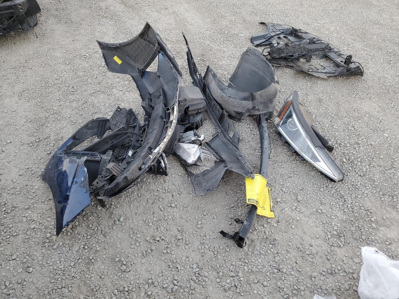 2019 Hyundai Elantra - Image 12