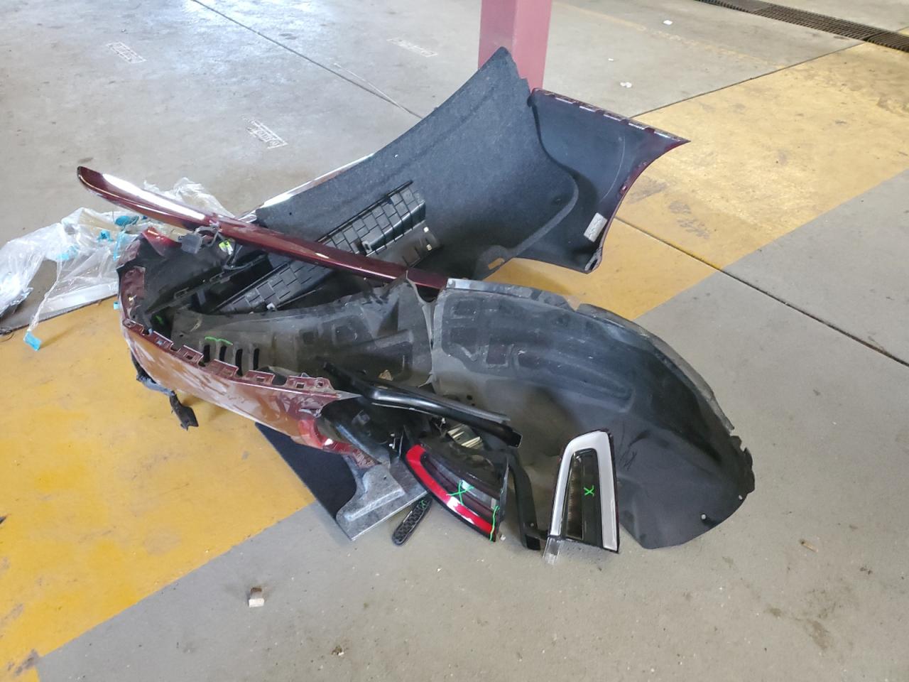 2018 Dodge Charger - Image 14