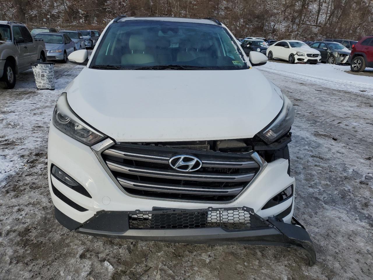 VIN KM8J3CA27GU031113 2016 HYUNDAI TUCSON no.5