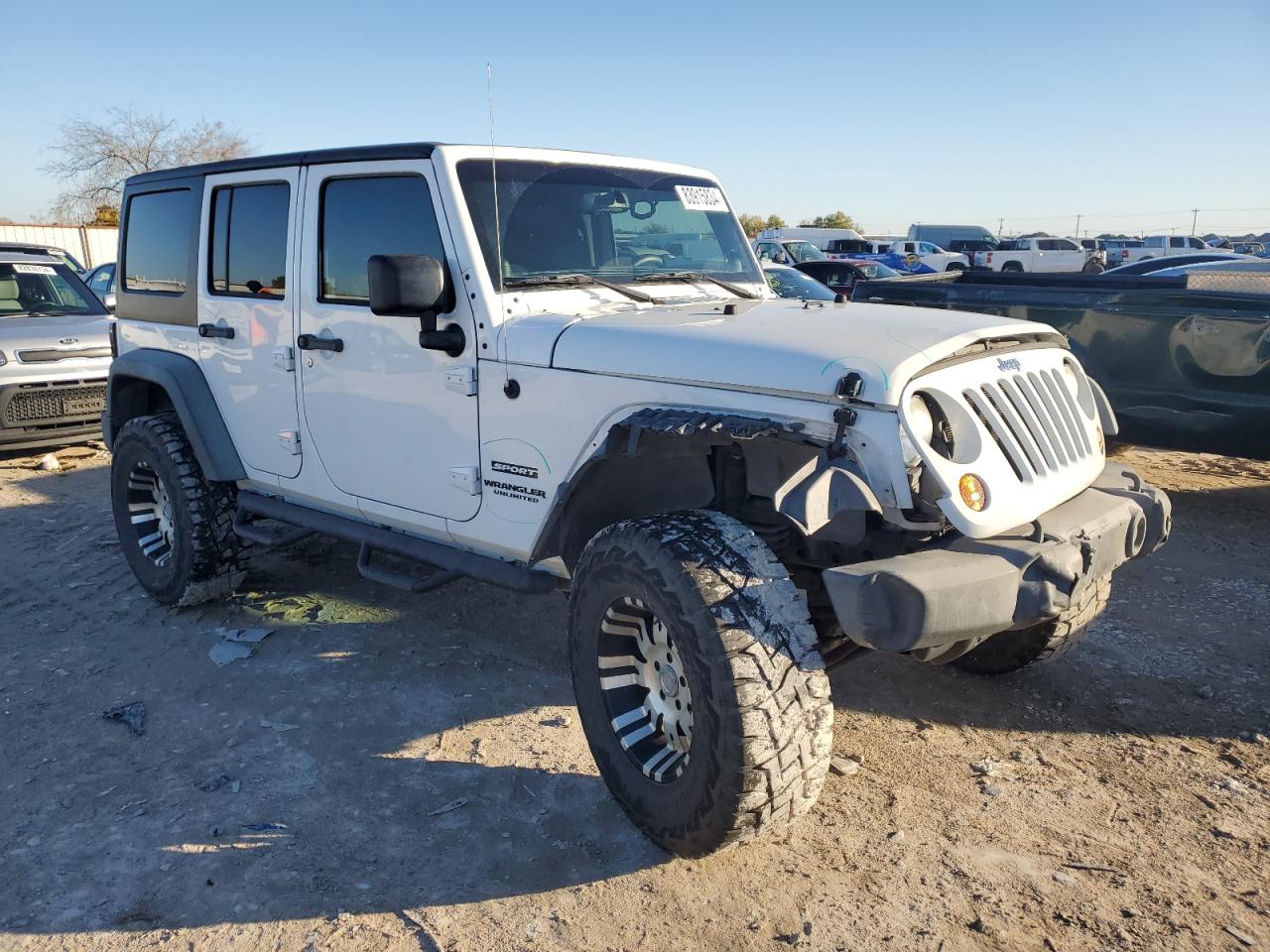 VIN 1C4HJWDG5DL553662 2013 JEEP WRANGLER no.4