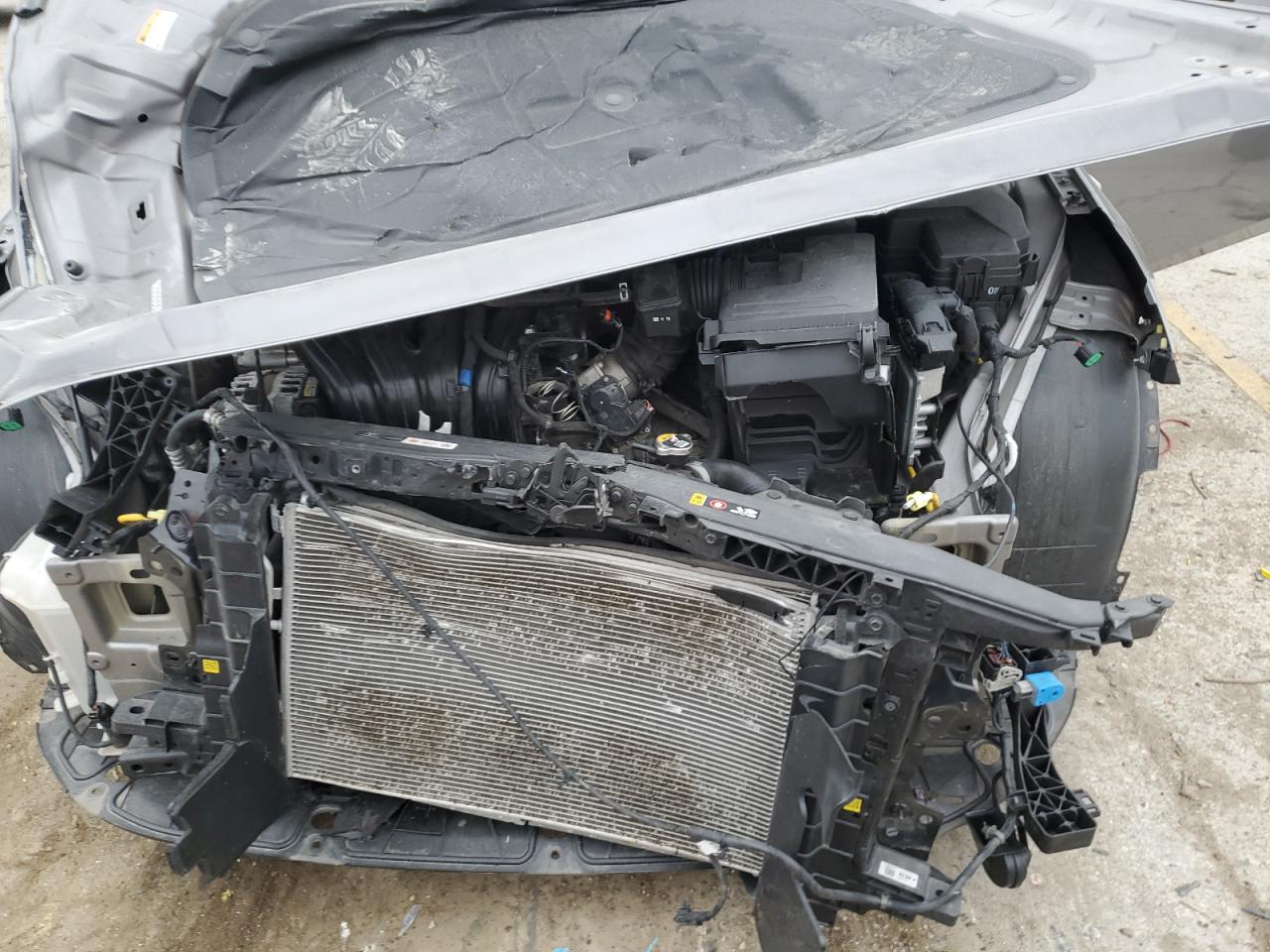 2021 Hyundai Elantra - Image 11