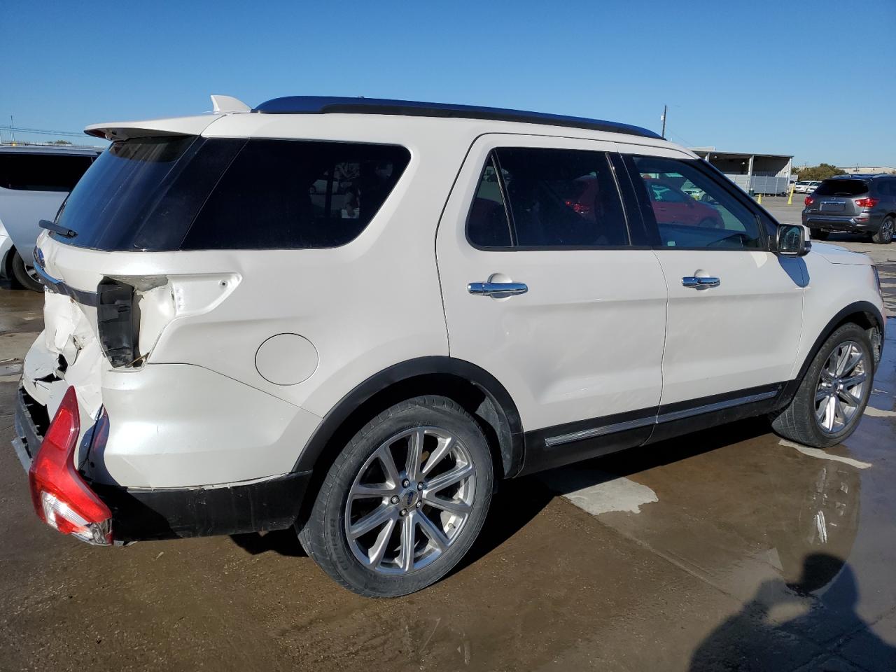 VIN 1FM5K7FH1HGB69965 2017 FORD EXPLORER no.3