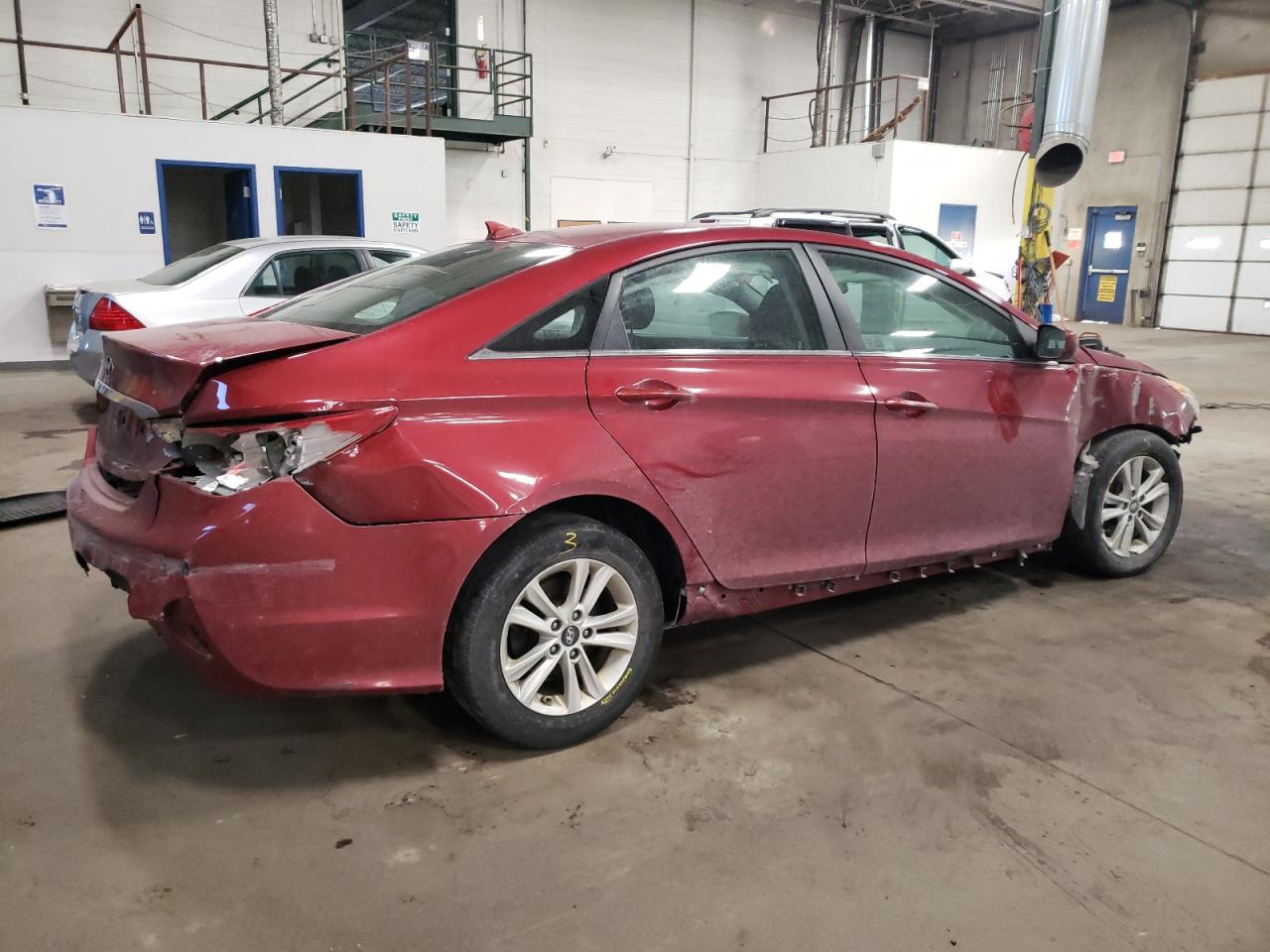 2014 Hyundai Sonata - Image 3