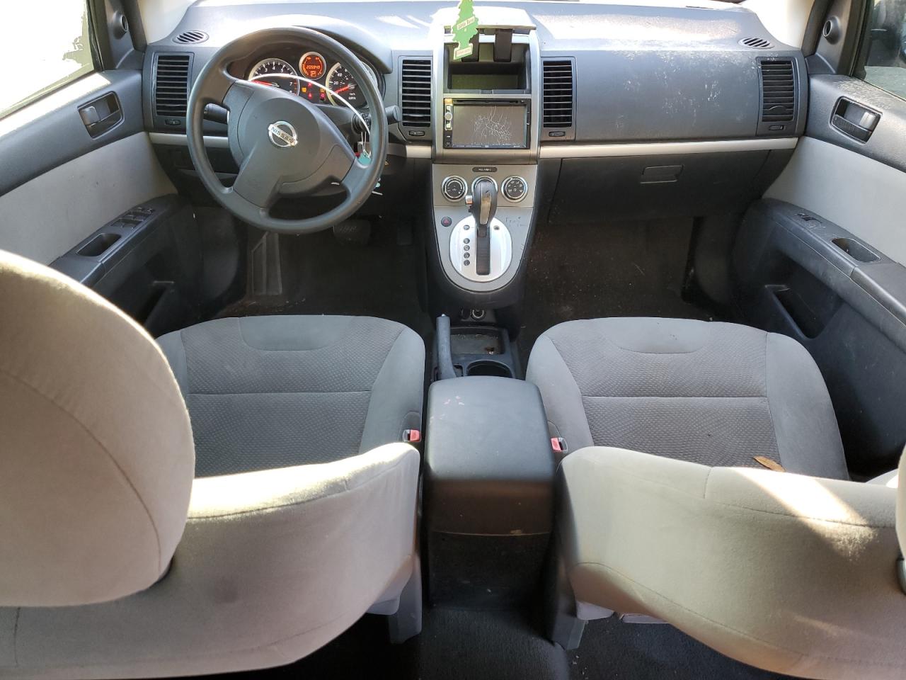 2010 Nissan Sentra - Image 8