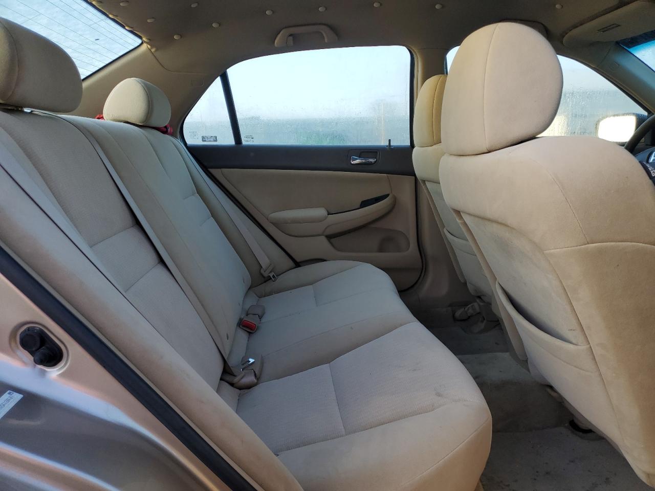 2005 Honda Accord Dx VIN: 1HGCM56185A180409 Lot: 83900374