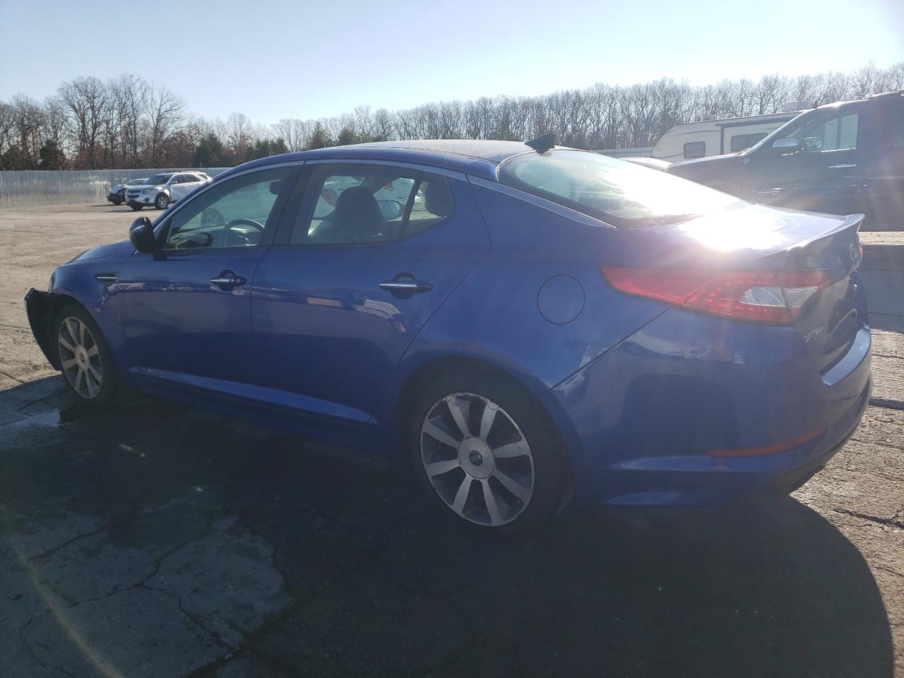 VIN 5XXGR4A62DG103536 2013 KIA OPTIMA no.2