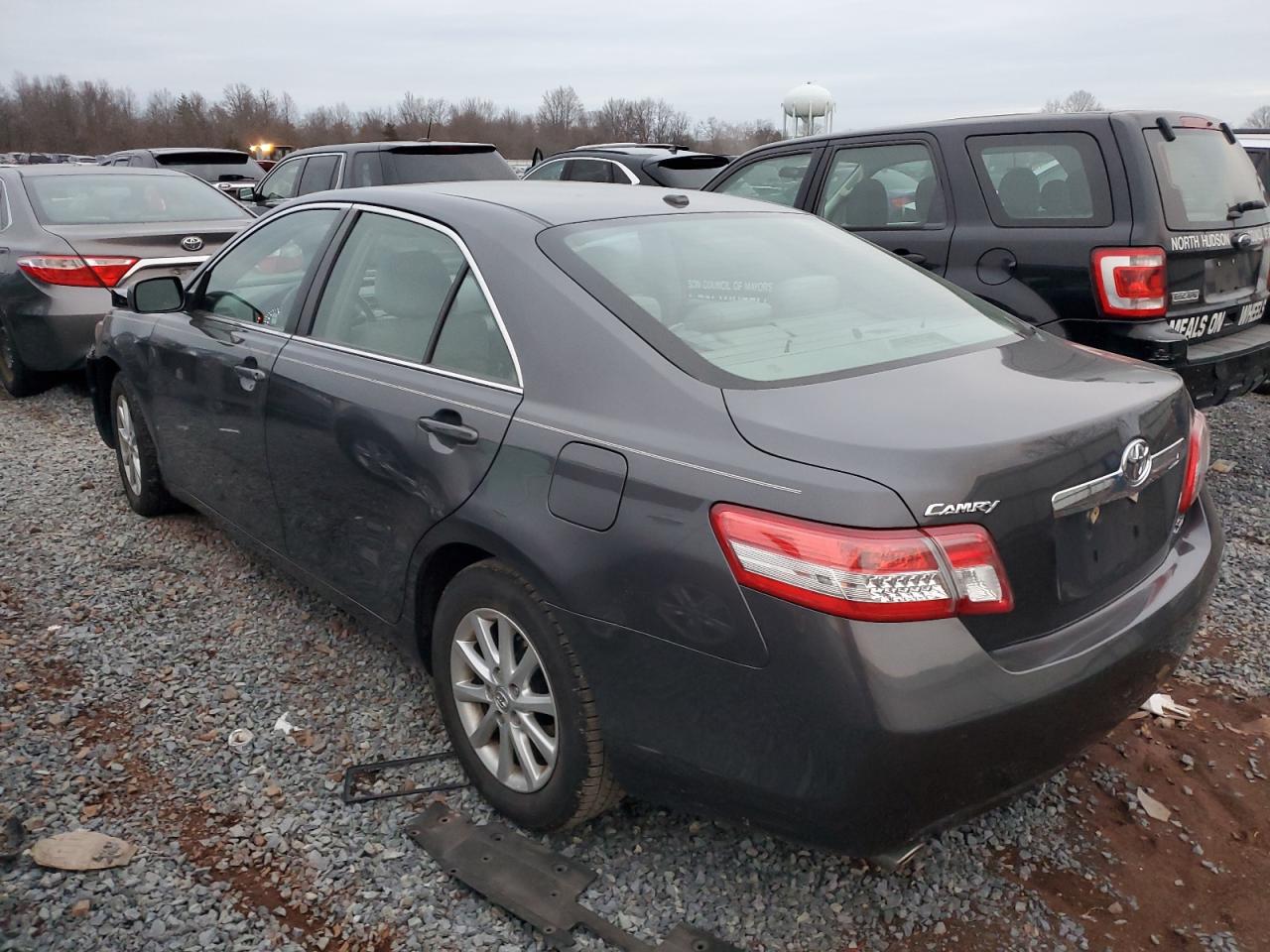 2011 Toyota Camry - Image 2