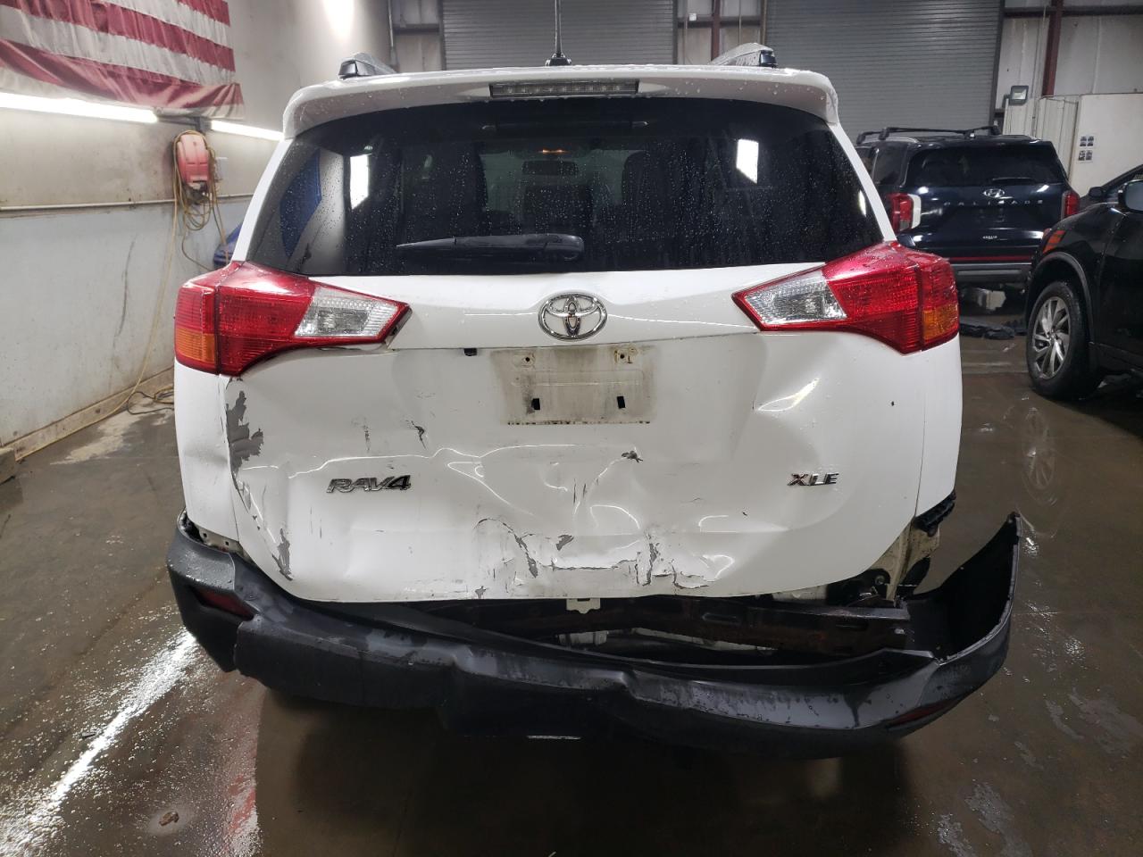 2015 Toyota RAV 4 - Image 6