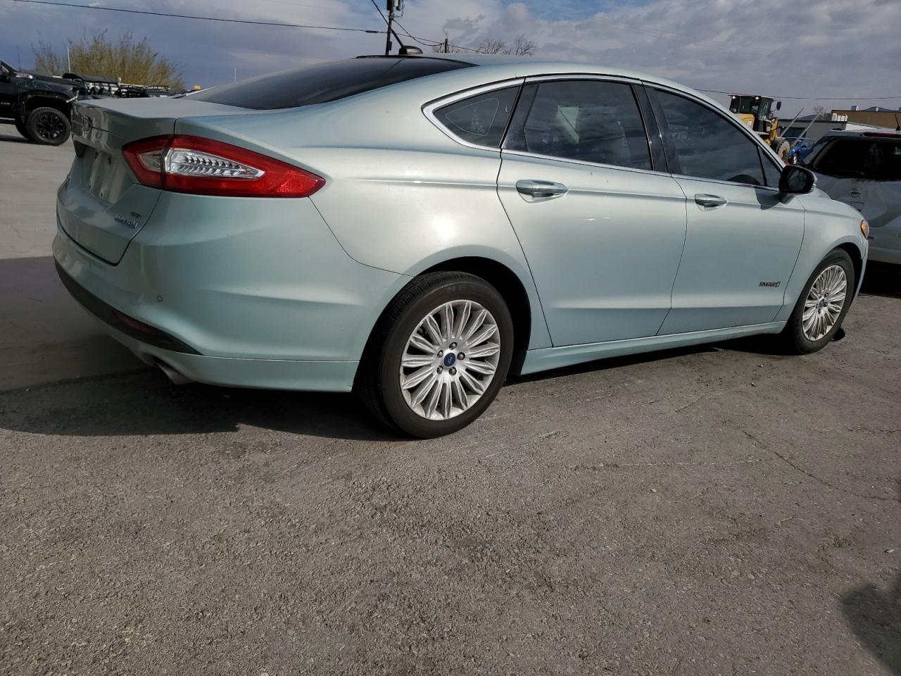 VIN 3FA6P0LU2DR208736 2013 FORD FUSION no.3