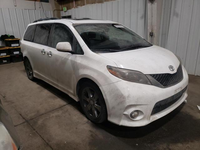  TOYOTA SIENNA 2017 Білий