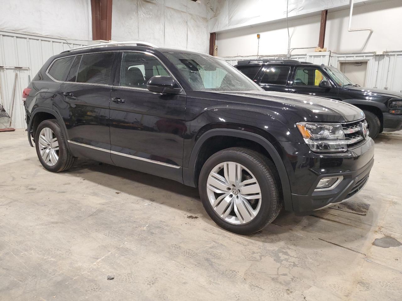 2018 Volkswagen Atlas - Image 4