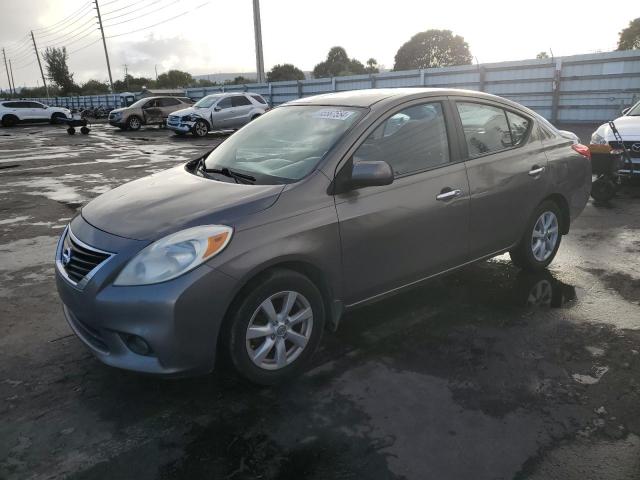 Sedans NISSAN VERSA 2012 Gray