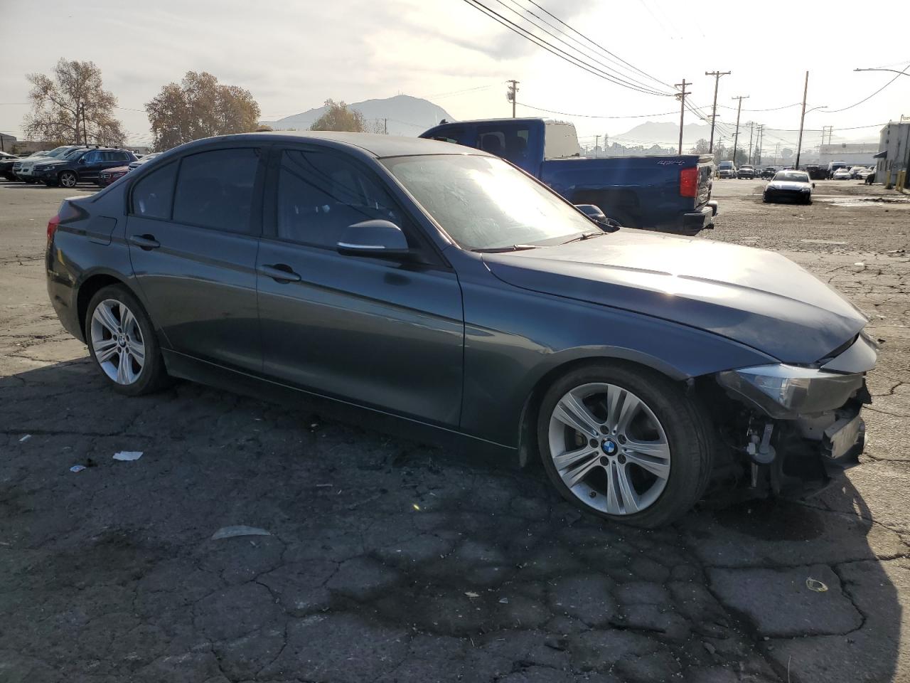 VIN WBA8E9G53GNT47570 2016 BMW 3 SERIES no.4