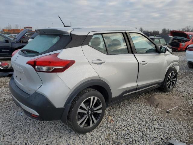  NISSAN KICKS 2018 Gray