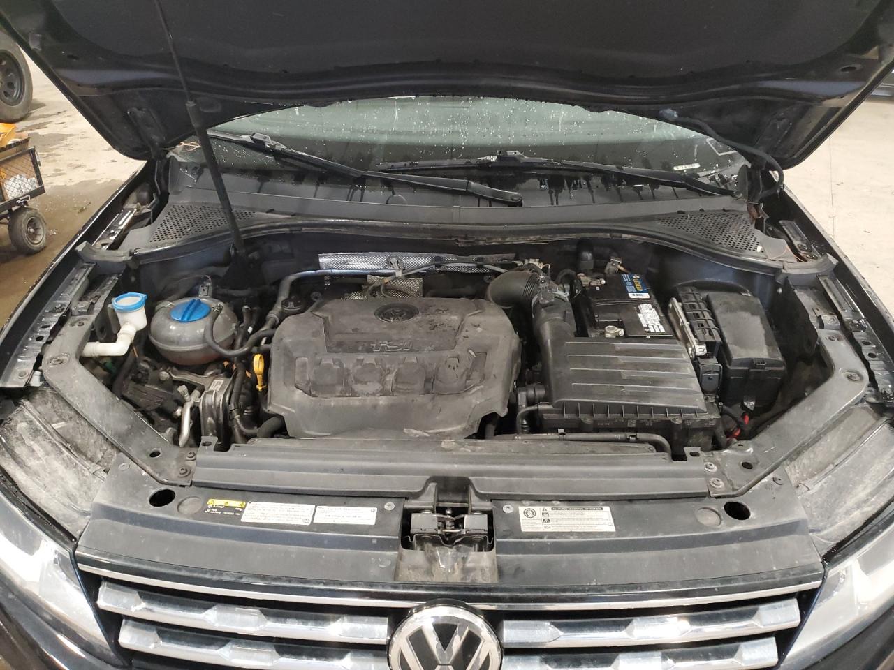 2018 Volkswagen Tiguan - Image 12