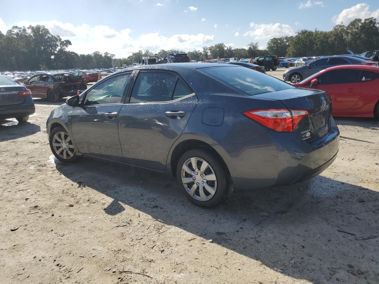 2T1BURHE0FC310326 2015 TOYOTA COROLLA - Image 2