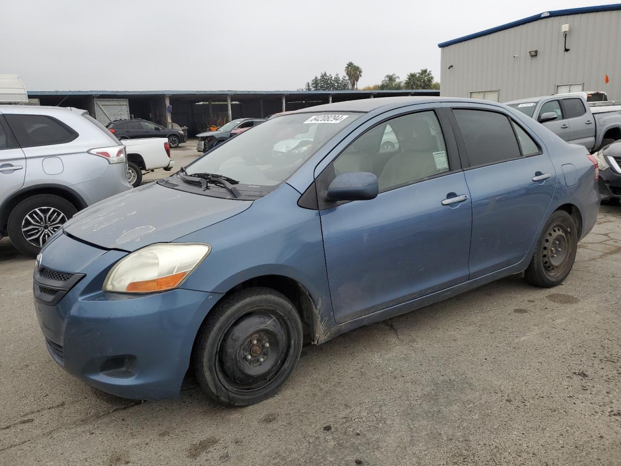 2009 Toyota Yaris - Image 1