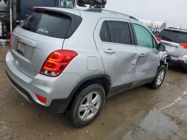  CHEVROLET TRAX 2017 Srebrny