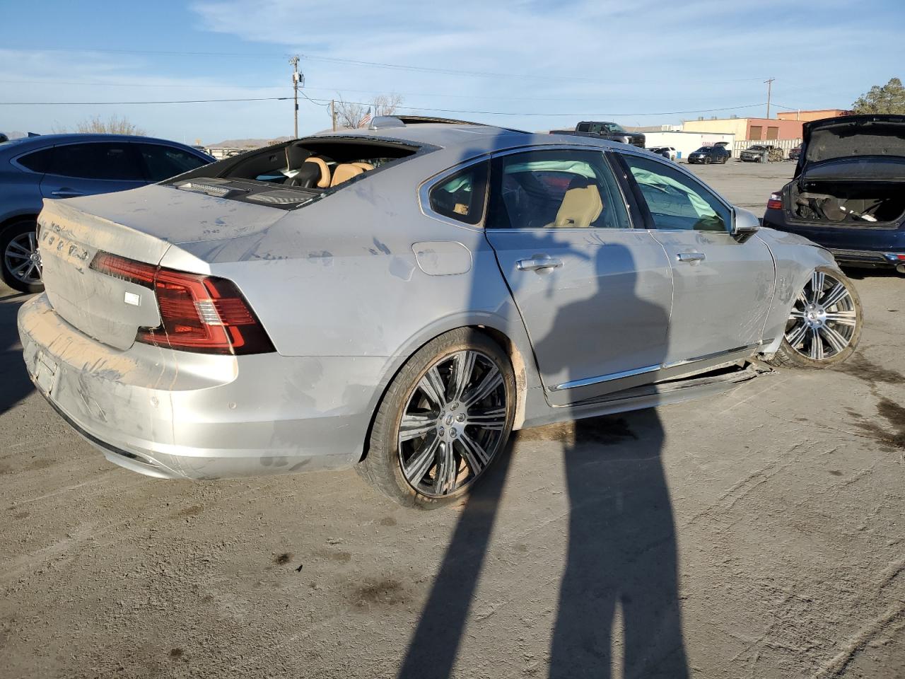 VIN LVYBR0AT1NP248854 2022 VOLVO S90 T8 REC no.3