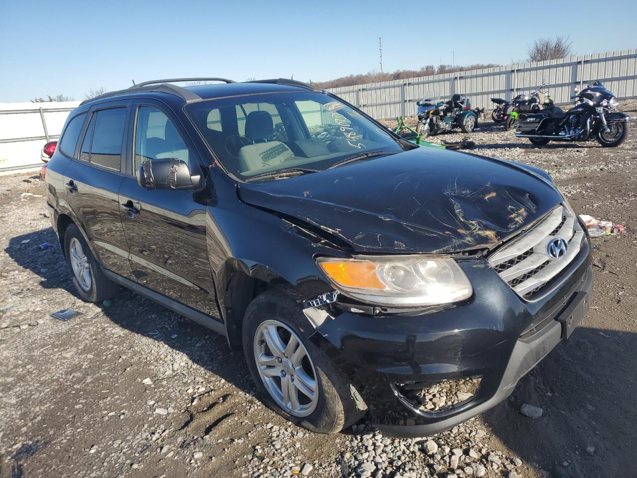 2012 Hyundai Santa Fe - Image 1