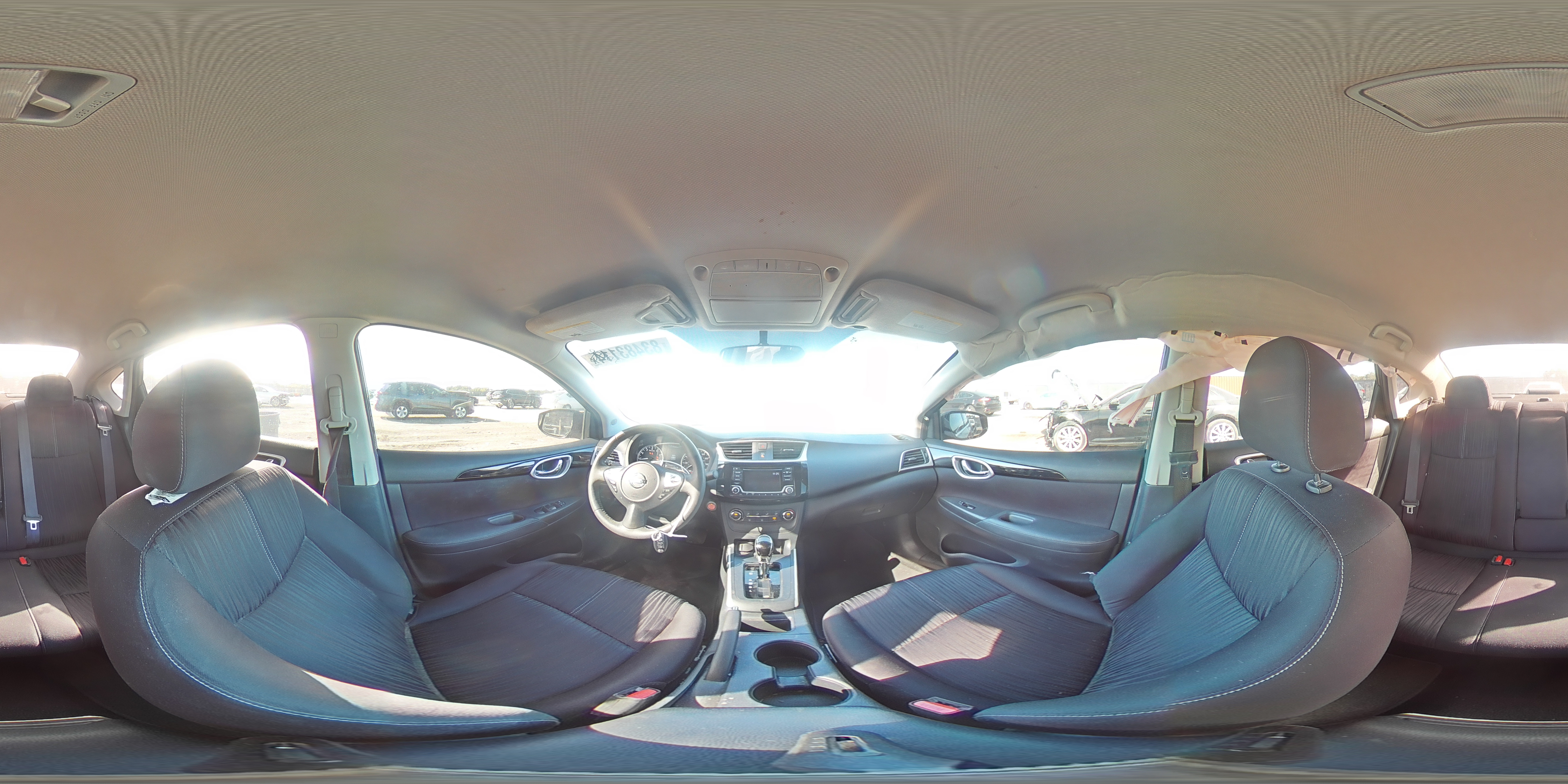 2017 Nissan Sentra - Image 13