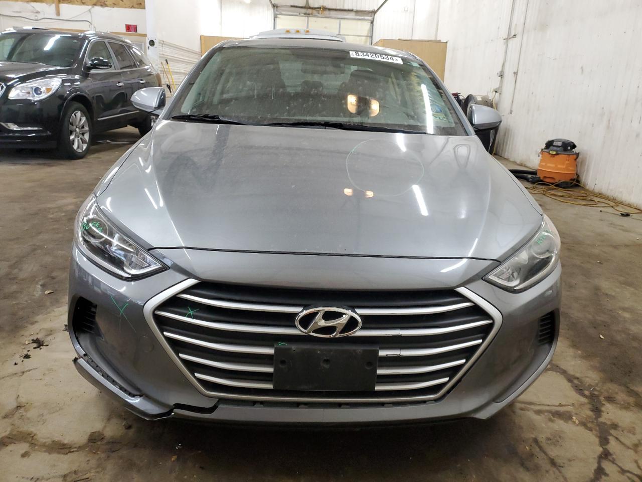 2018 Hyundai Elantra - Image 5