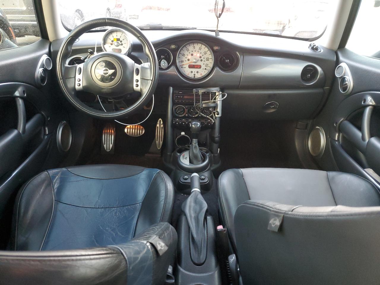 2006 MINI Cooper - Image 8
