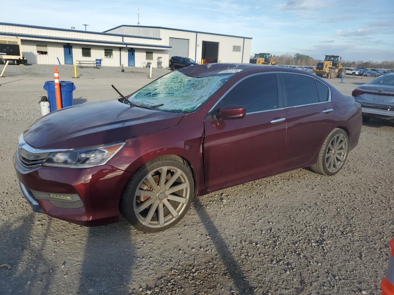 1HGCR2F33HA092227 2017 HONDA ACCORD - Image 1