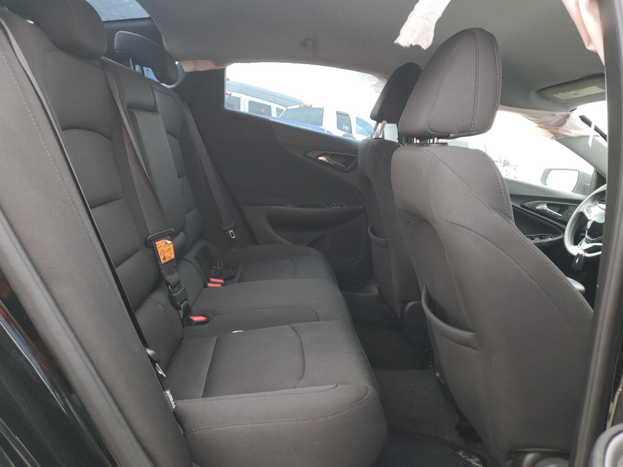 2018 Chevrolet Malibu - Image 10