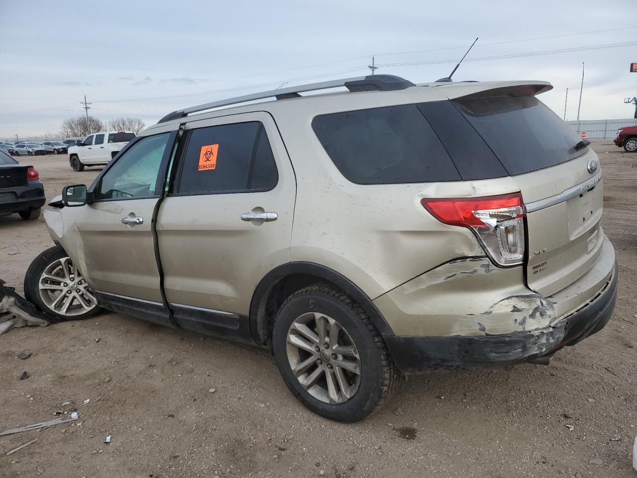 2011 Ford Explorer - Image 2