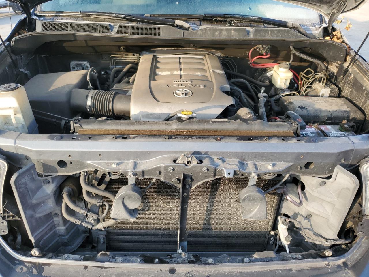 2010 Toyota Tundra - Image 11